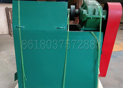 Double roller extrusion fertilizer granulation machine