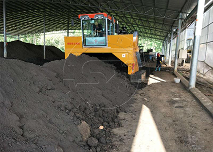 The work Site of the Crawler Type Compost Turner Purchased by Our Customer