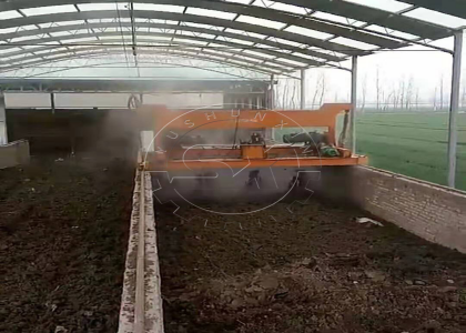 Groove type compost turner working site