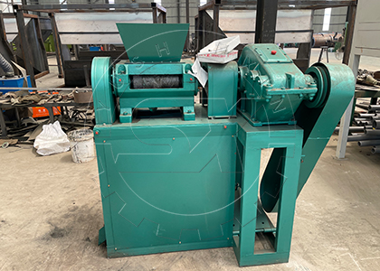 Double roller granulator for dry fertilizer granulation