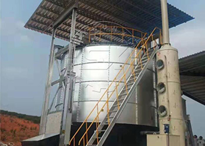 Stairwell of organic fertilizer fermentation tank